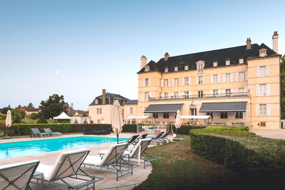 Château de Saulon à Proche Dijon off&away